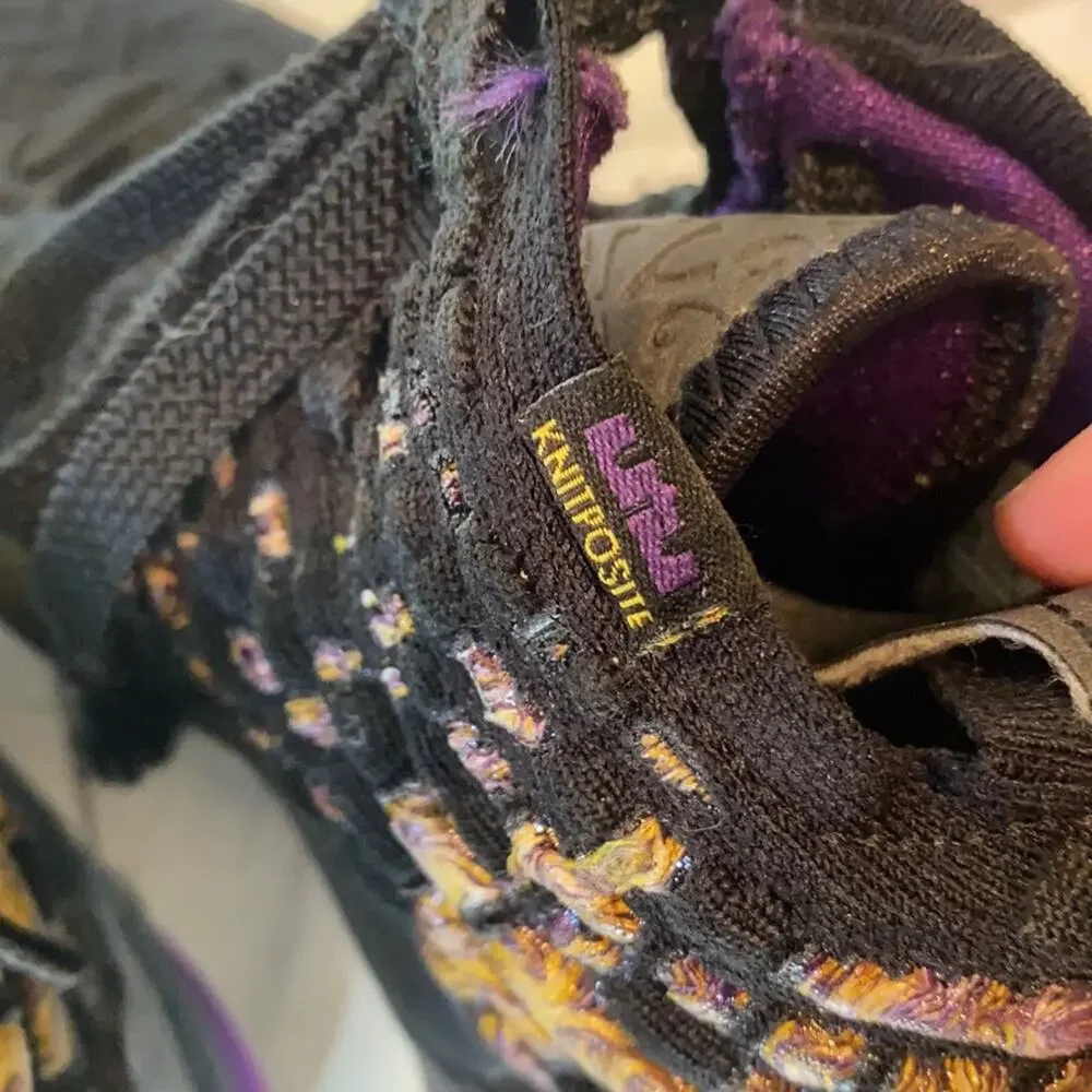 Nike Kids Lebron 17 Lakers Sneakers 4 BQ5594-004